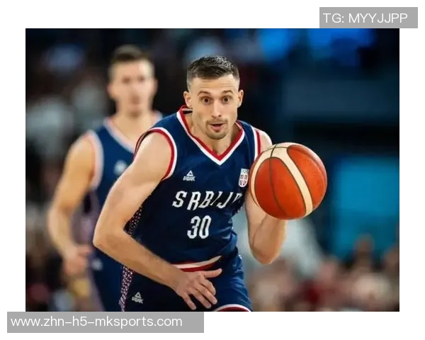 约基奇首节表现惊艳7投6中高效斩获16分4篮板1助攻1抢断